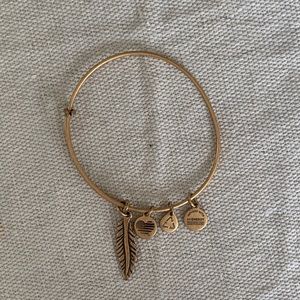 Feather Alex and ani